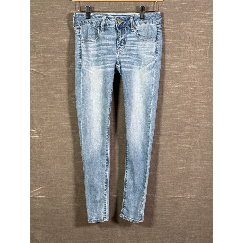 American Eagle Super Low Rise Jegging Light Wash Blue Denim Jeans Size 4 Short